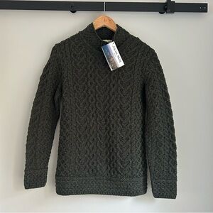 NEW! Aran Mor Soft Wool Chunky Cable Knit Funnel Neck Sweater Size Medium